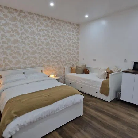 펜션 Aria House *